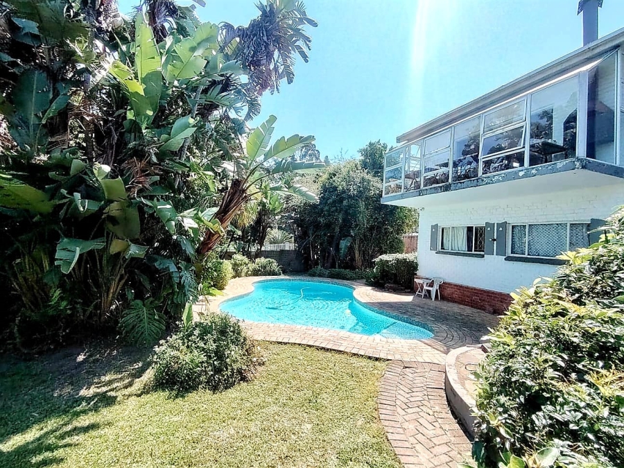 6 Bedroom Property for Sale in Abbotsford Eastern Cape